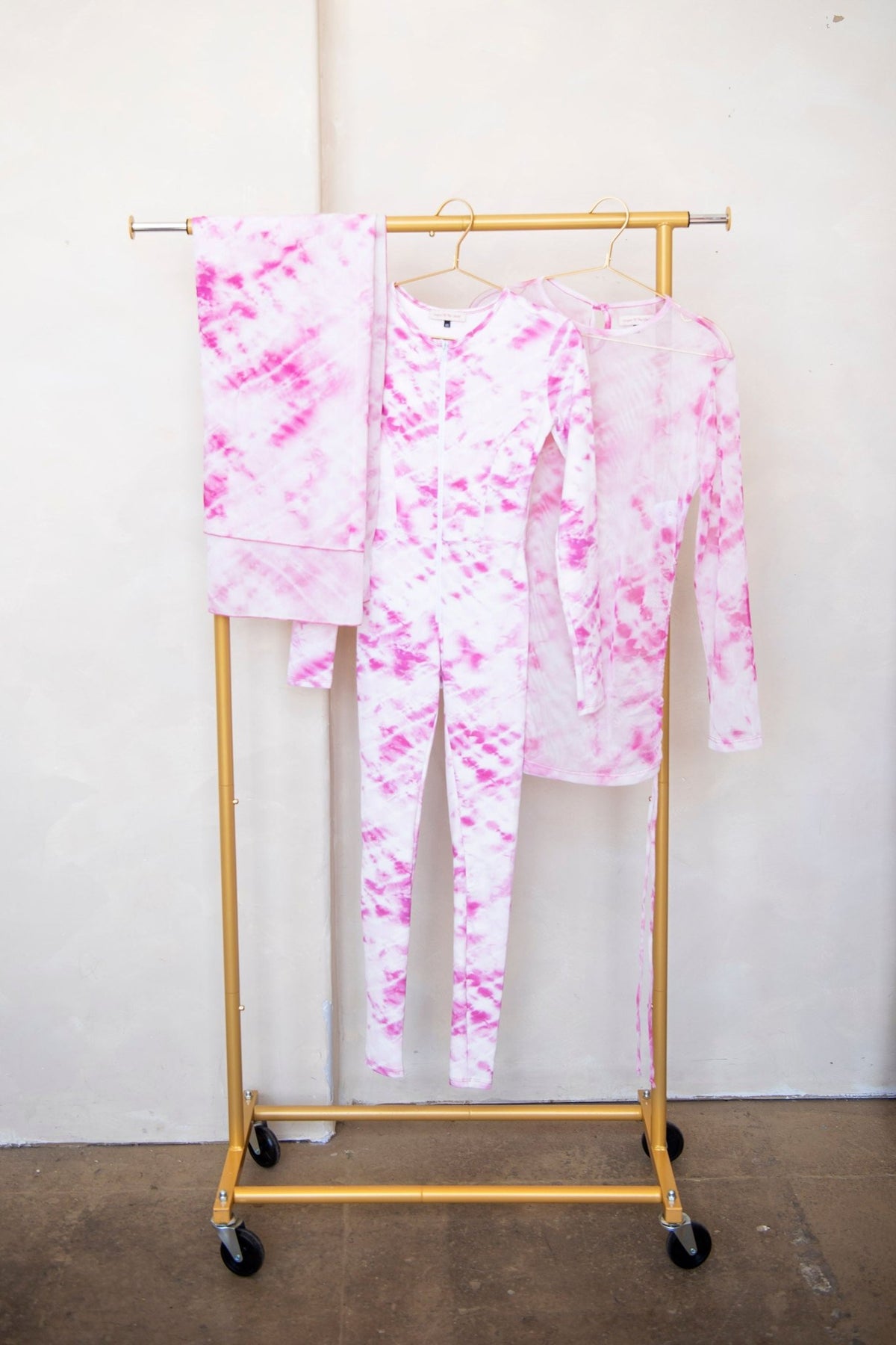 Lightweight Sarong – Modest Swim Wrap Skirt | Citizens of the World - Citizens Of The World